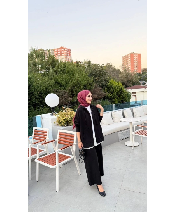 KAPÜŞONLU EŞOFMAN TAKIMI - SİYAH