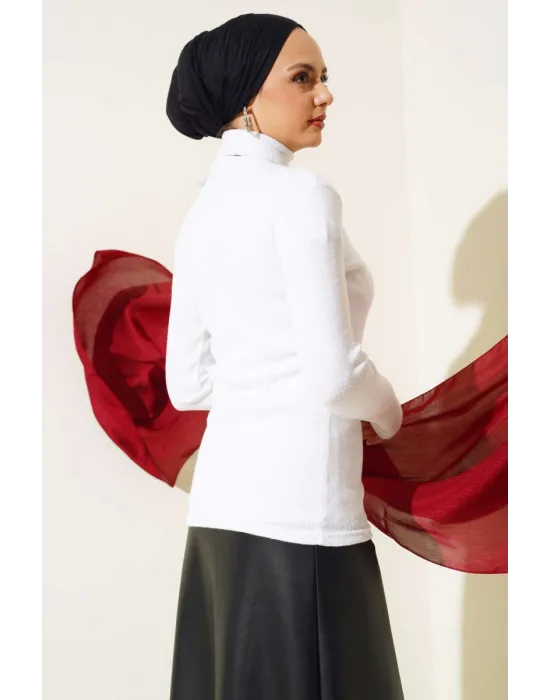 Beyaz Boğazlı Fitilli Triko Body