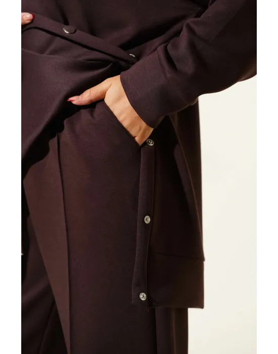 Bisiklet Yaka Yanları Metal Düğmeli İkili Takım Kahve