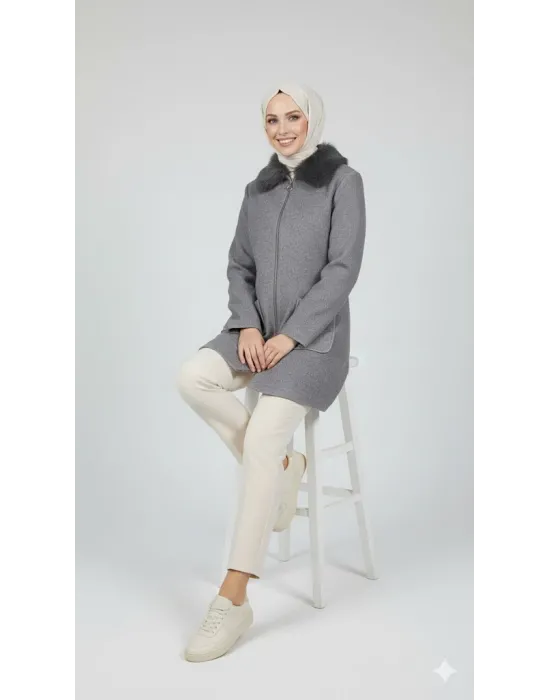 Gri Kadın Kürk Yakalı Fermuarlı Kaşe Kaban