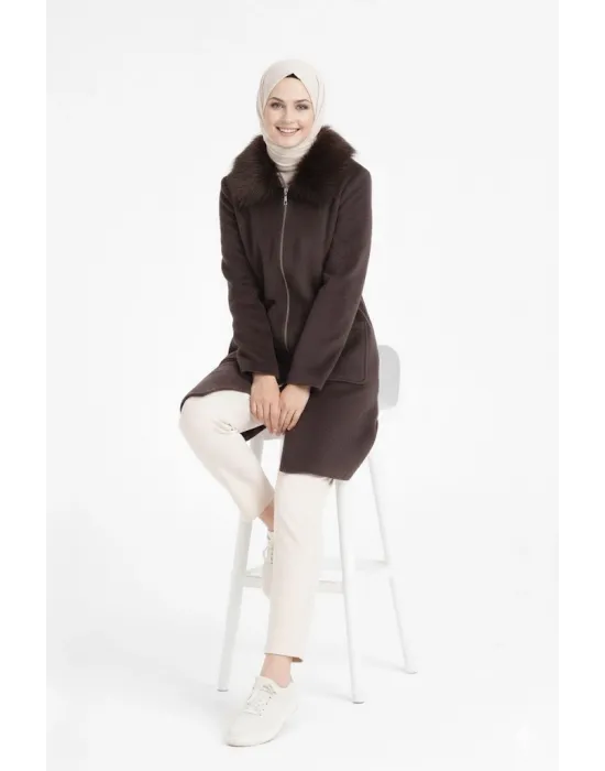 Kahve Kadın Kürk Yakalı Fermuarlı Kaşe Kaban