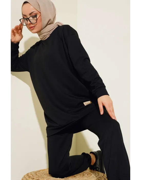 Siyah Arma Detaylı Ribanalı Rahat Kesim İkili Takım