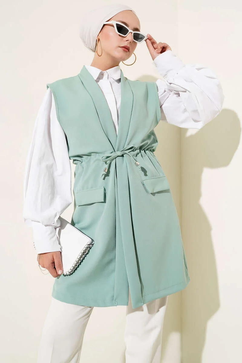YAZGI MODA Cep Kapaklı Tünelli Yelek Çağla Yeşili