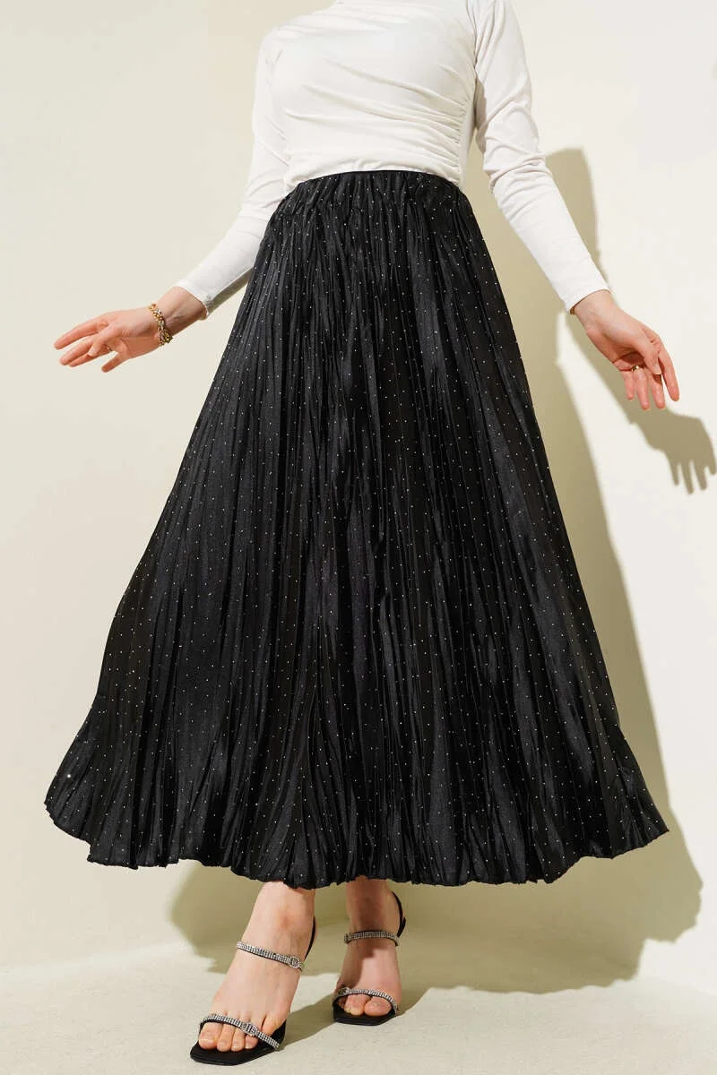 YAZGI MODA Mini Taşlı Pileli Saten Etek Siyah