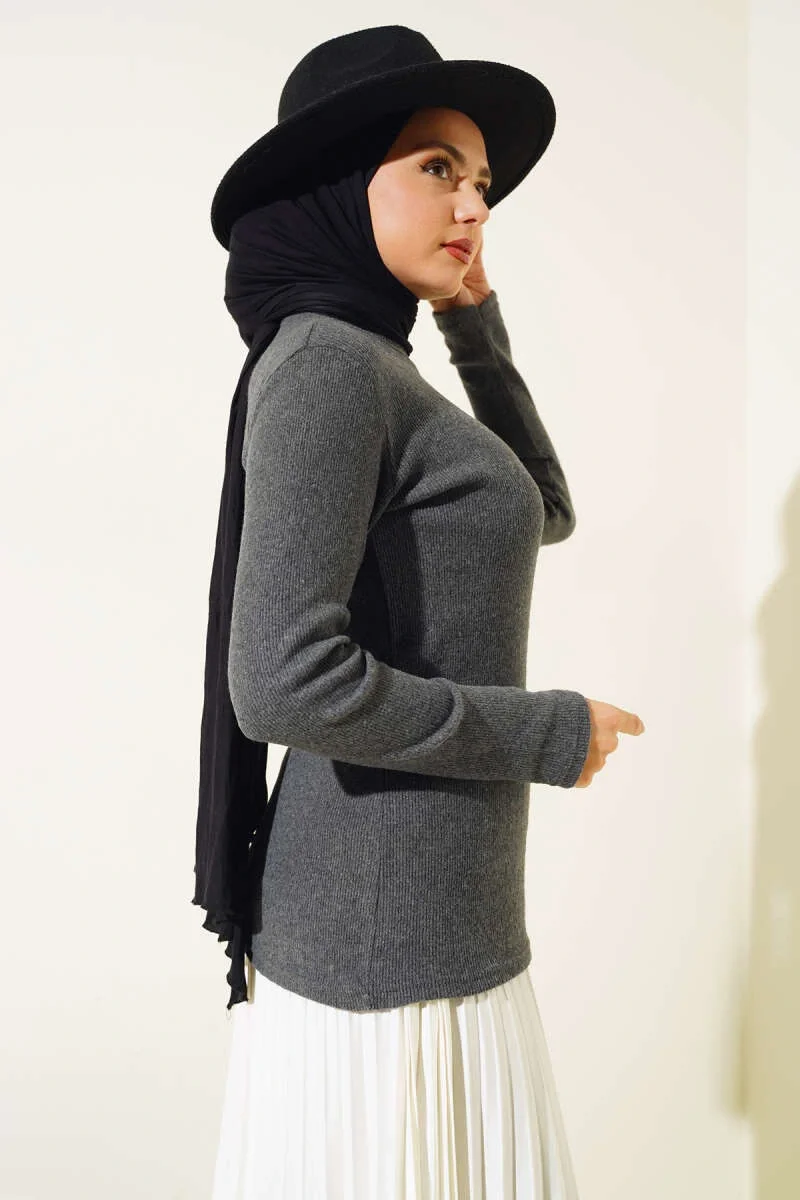 Antrasit Boğazlı Fitilli Triko Body