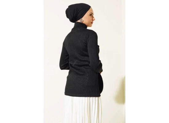 Siyah Boğazlı Fitilli Triko Body