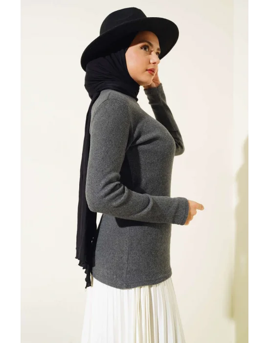 Antrasit Boğazlı Fitilli Triko Body