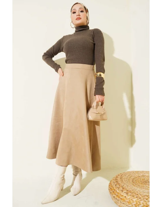 Kahverengi Boğazlı Fitilli Triko Body