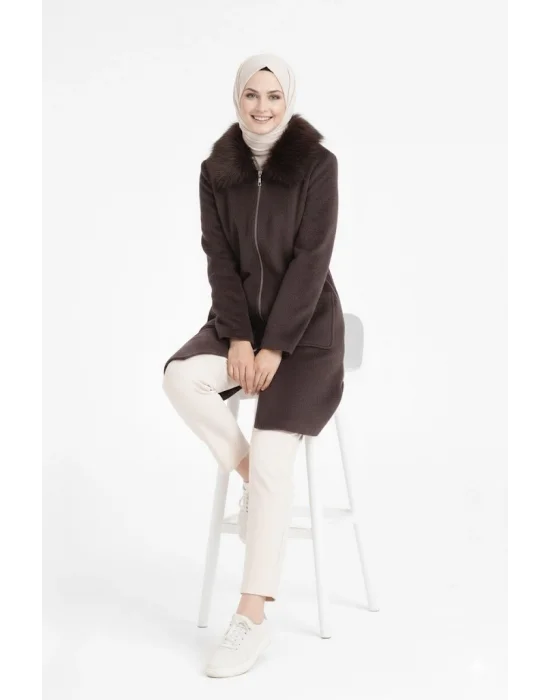 Kahve Kadın Kürk Yakalı Fermuarlı Kaşe Kaban