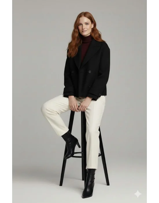 Siyah Kadın Premium Kaşe Crop Ceket