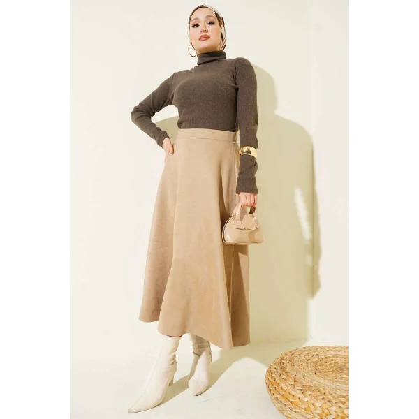 Kahverengi Boğazlı Fitilli Triko Body