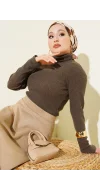 Kahverengi Boğazlı Fitilli Triko Body