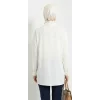 BrandName Beyaz Dökümlü Oversize Zincir Detaylı Tesettür Tunik Gömlek