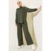 Haki Oversize Sweatshirt Ve Geniş Paça Pantolon Kombin Takım