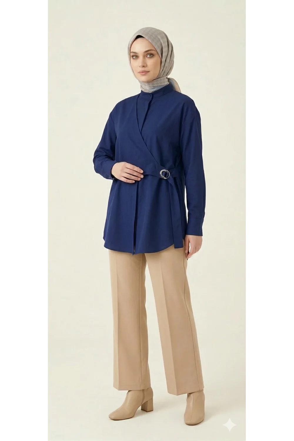 Yeni Sezon | Özel Tasarım Halka Detaylı Kruvaze Görünümlü Tunik - Lacivert