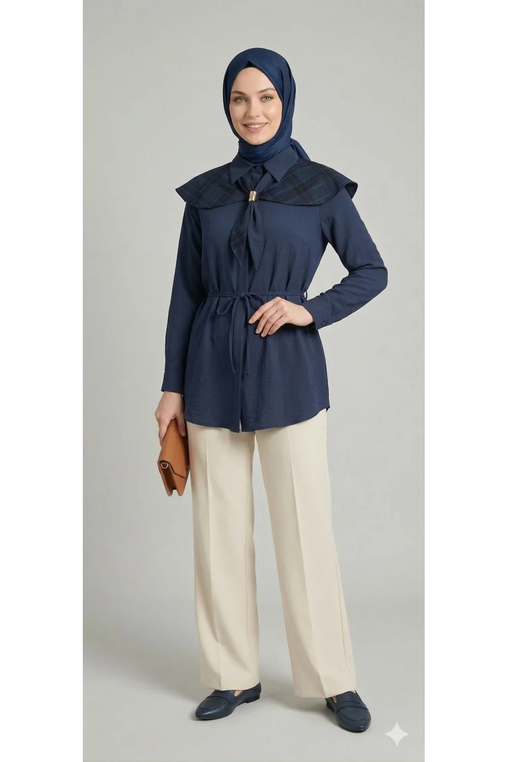 Ekose Pelerin Yaka Detaylı Kuşaklı Lacivert Tunik Gömlek