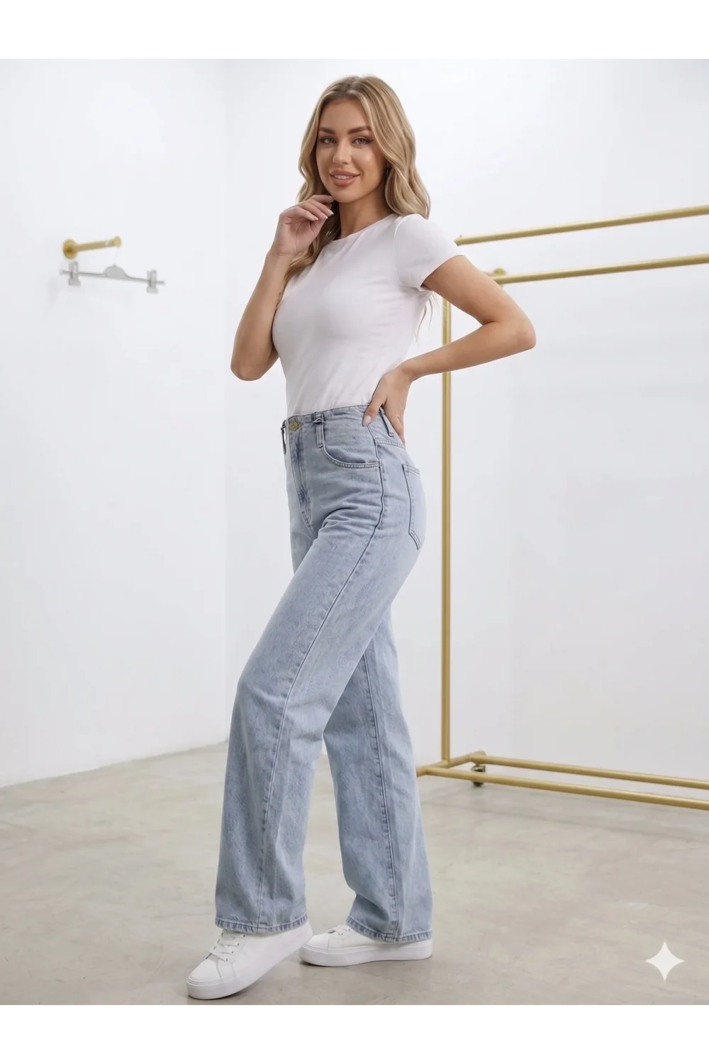 Yüksek Bel Dikiş Detaylı Geniş Kesim Kot Pantolon Buz Mavisi