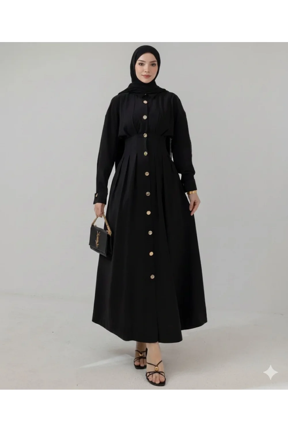 Düğme Detaylı Beli Büzgülü Tasarım Elbise