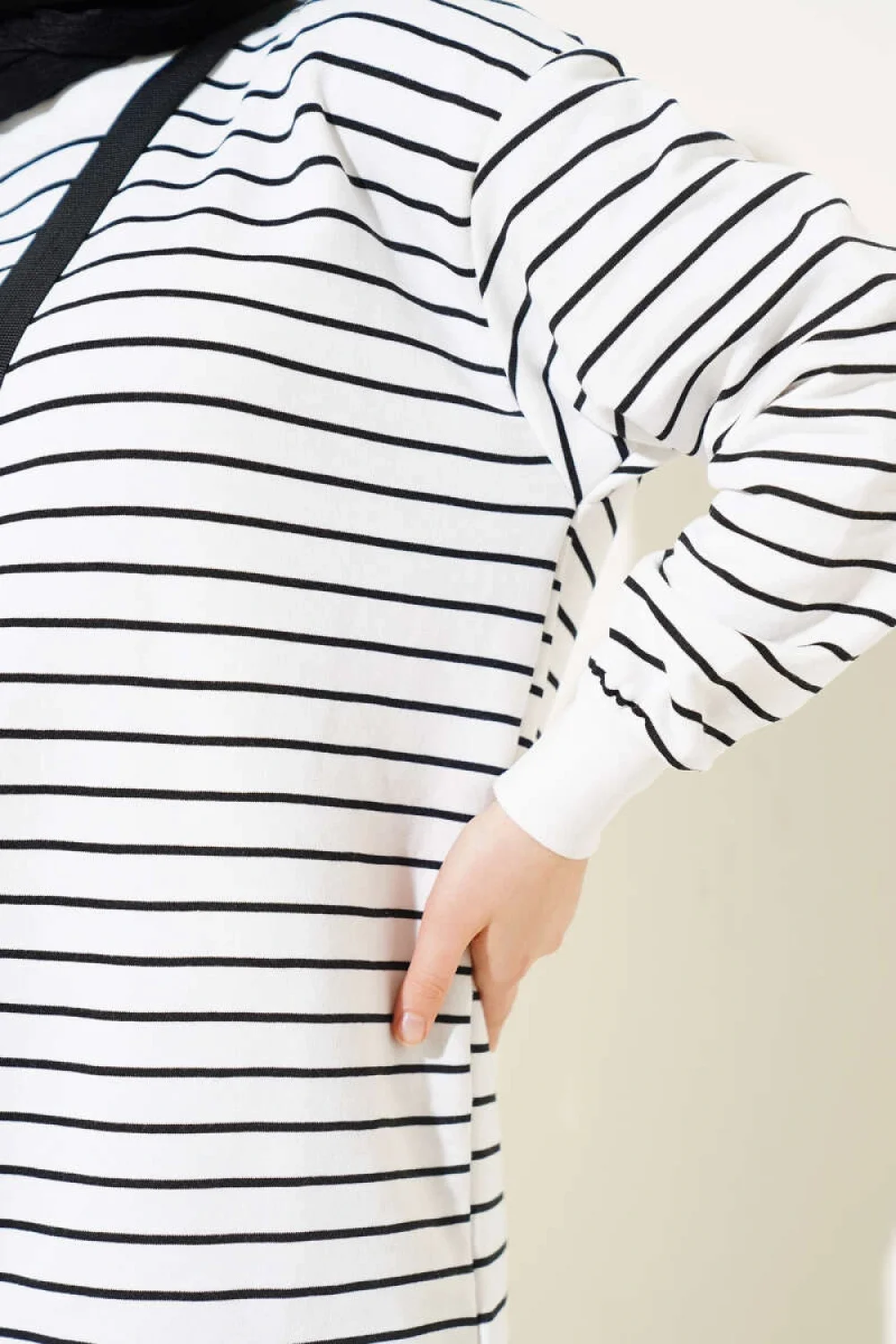 Siyah Beyaz Çizgili Oversize Uzun Tunik