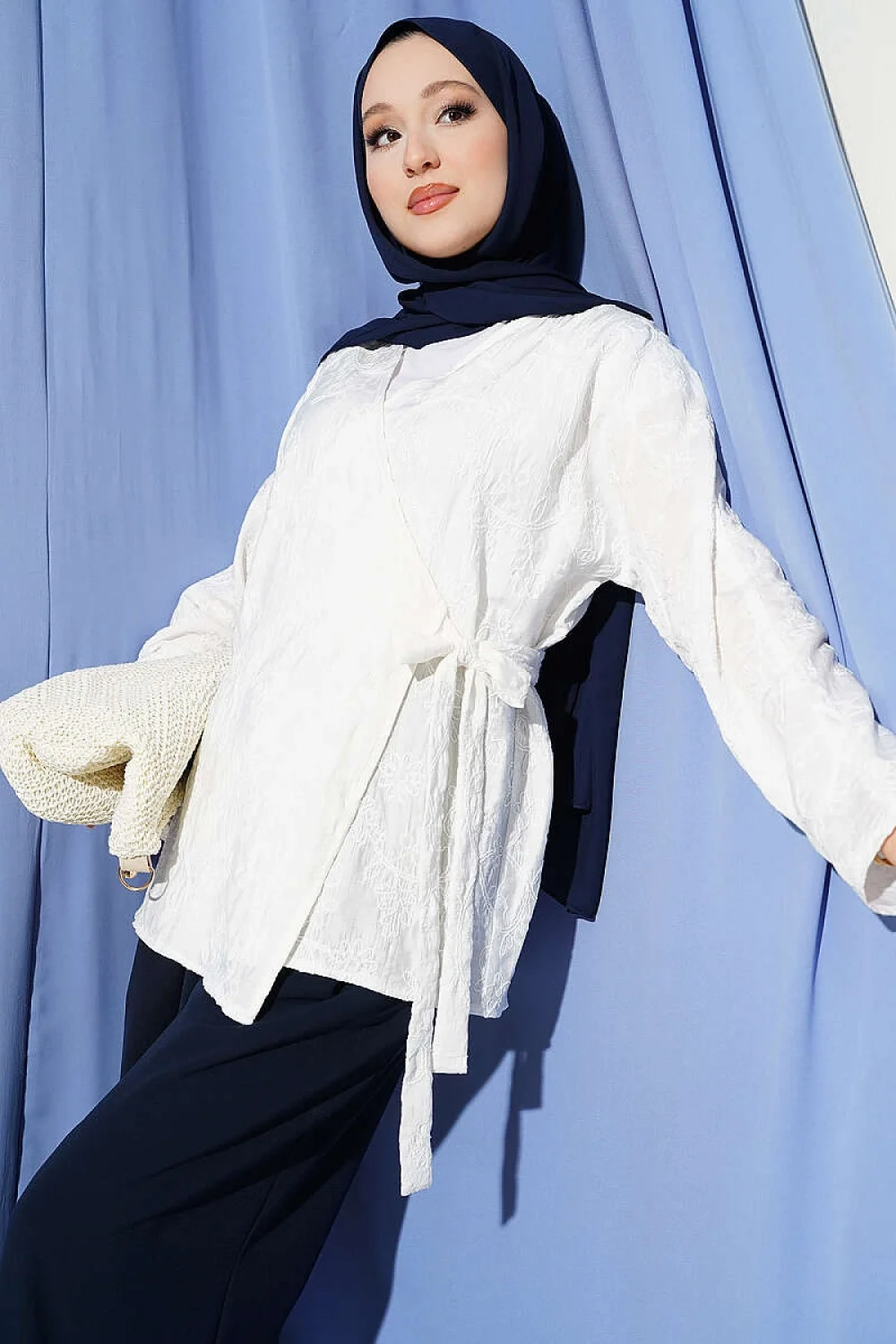 YAZGIMODA Çiçek İşlemeli Bağlamalı Kimono