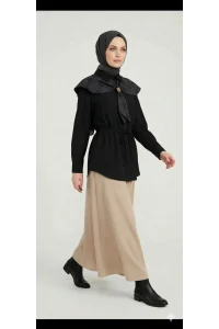 Ekose Pelerin Yaka Detaylı Kuşaklı Siyah Tunik Gömlek