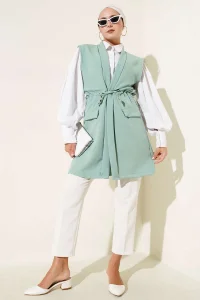 YAZGI MODA Cep Kapaklı Tünelli Yelek Çağla Yeşili