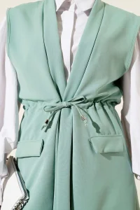 YAZGI MODA Cep Kapaklı Tünelli Yelek Çağla Yeşili