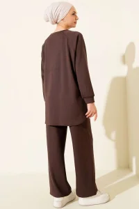 Kahve Rengi Oversize Sweatshirt Ve Geniş Paça Pantolon Kombin Takım