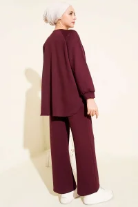 Mürdüm Oversize Sweatshirt Ve Geniş Paça Pantolon Kombin Takım