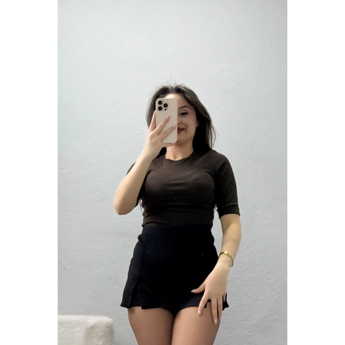 Bisiklet Yaka Fakir Kol Penye Tişört Kahve - 22094.200.