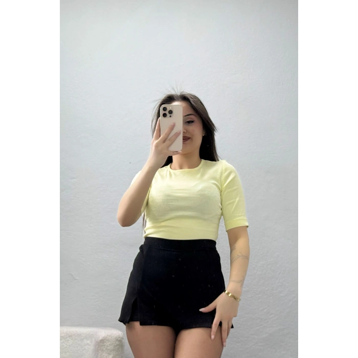 Bisiklet Yaka Fakir Kol Penye Tişört Sarı - 22094.200.