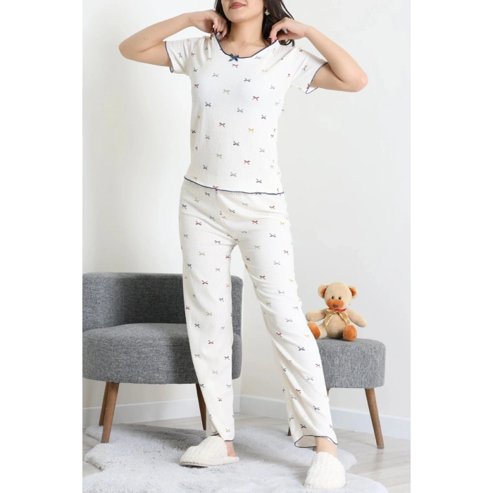 Bürümcük V Yaka Pijama Takımı Karışıkfiyonk - 126.1287.