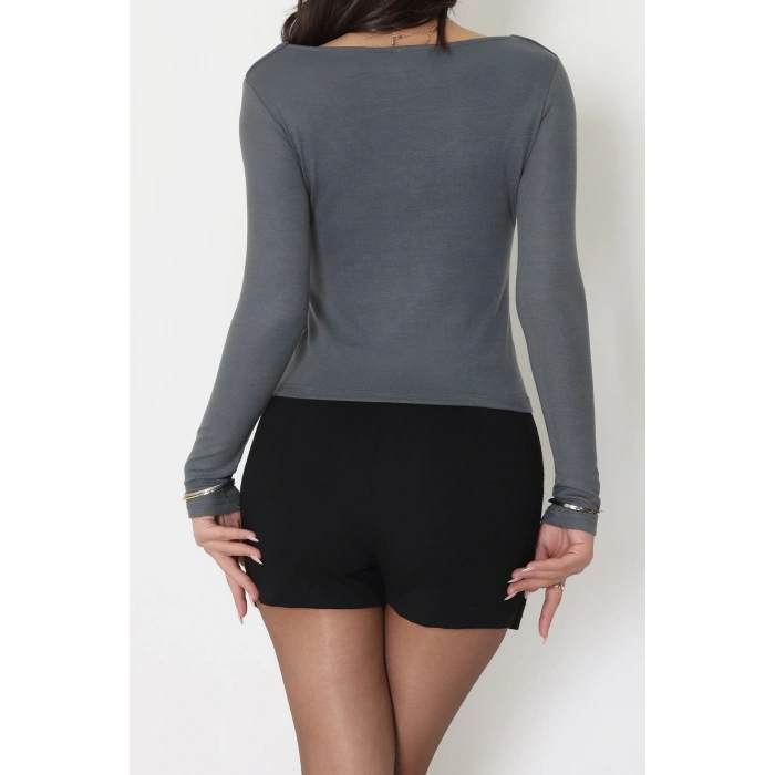 Buzzy Kumaş V Yaka Tokalı Bluz Antrasit - 1074.2119.