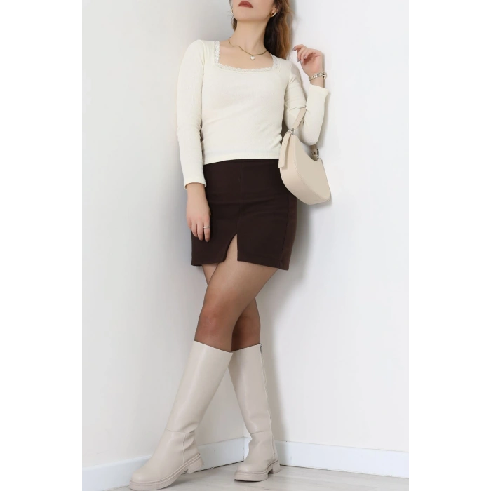 Çerçeve Yaka Dantelli Kaşkorse Body Krem - 70789.599.