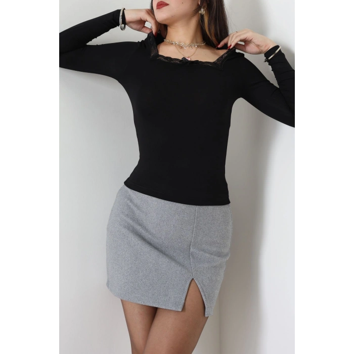 Dantel Detaylı Çerçeve Yaka Viskon Body Siyah - 5505.599.