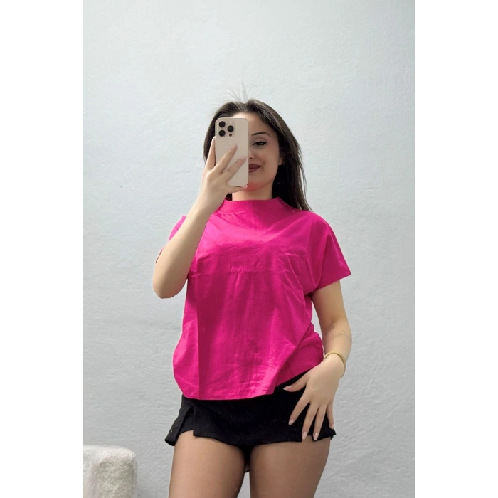 Dik Yaka Kısa Kol Pamuklu Kısa Tişört Fuşya - 19588.200.