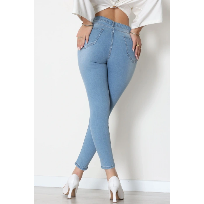 Düğmeli Dar Paça Kot Pantolon Açıkmavi - 42700.2121.
