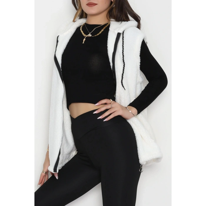 Fermuarlı Kapşonlu Peluş Yelek Beyaz - 51059.701.