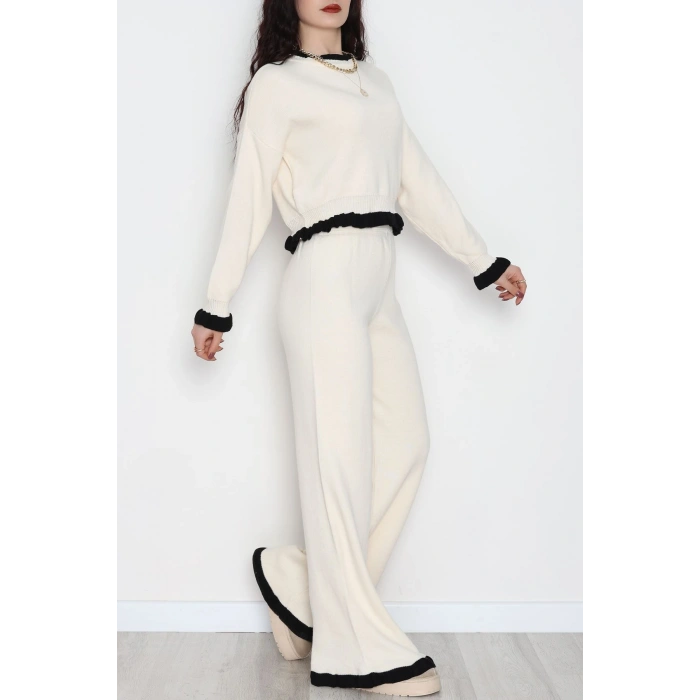 Fırfır Detay Triko Takım Bej - 2053.1247.