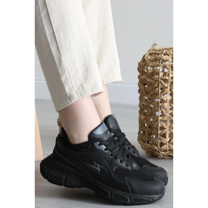 Günlük Spor Ayakkabı Siyah - 31354.2082.