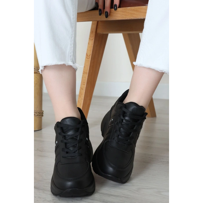 Günlük Spor Ayakkabı Siyah - 31685.2082.