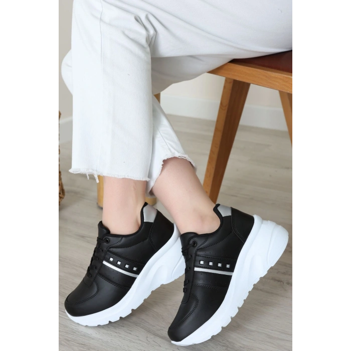 Günlük Spor Ayakkabı Siyahbeyaz - 31685.2082.