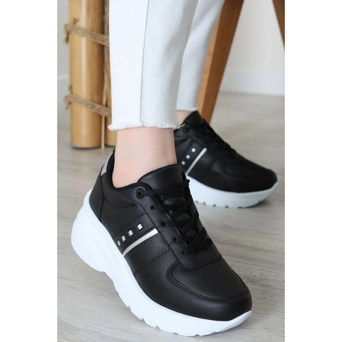 Günlük Spor Ayakkabı Siyahbeyaz - 31685.2082.