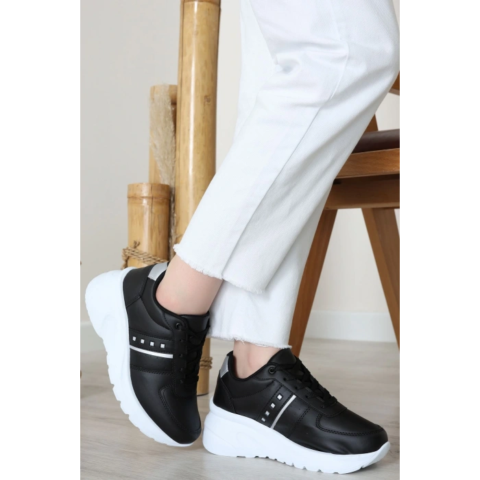 Günlük Spor Ayakkabı Siyahbeyaz - 31685.2082.