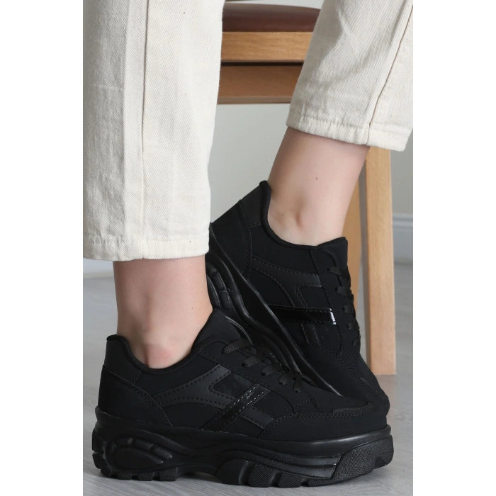 Günlük Spor Ayakkabı Süetsiyah - 31483.2082.