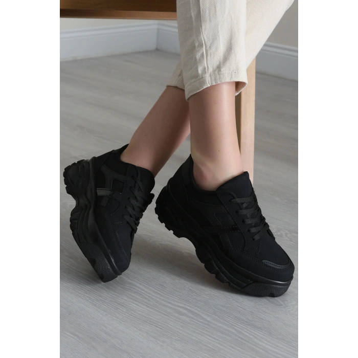 Günlük Spor Ayakkabı Süetsiyah - 31483.2082.