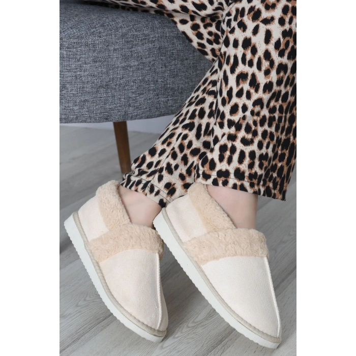 İçi Kürklü Ev Babeti Bej - 31549.264.