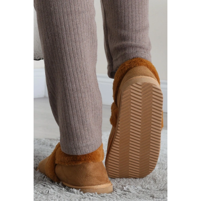 İçi Kürklü Ev Babeti Taba - 31549.264.