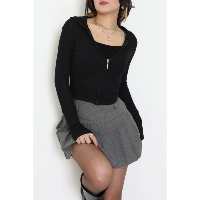 Kapşonlu Parmak Geçmeli Body Siyah - 70769.1567.