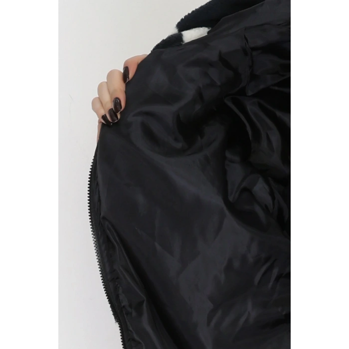 Kareli Kapşonlu Mont Siyah - 4047.1247.